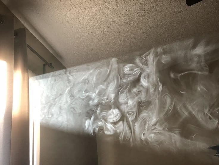 Scrolling on social media makes me hate beautiful women